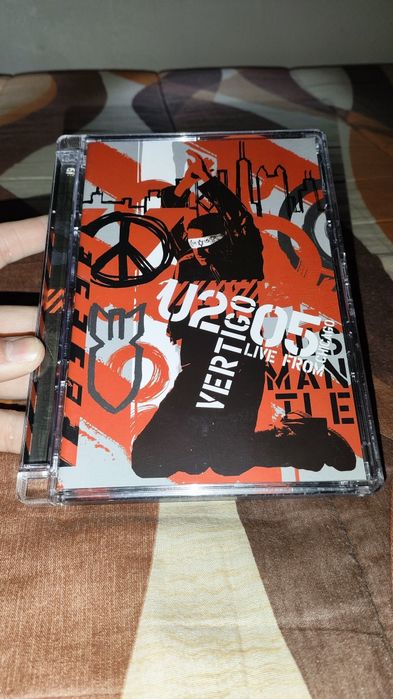 U2 Vertigo" Live From Chicago"