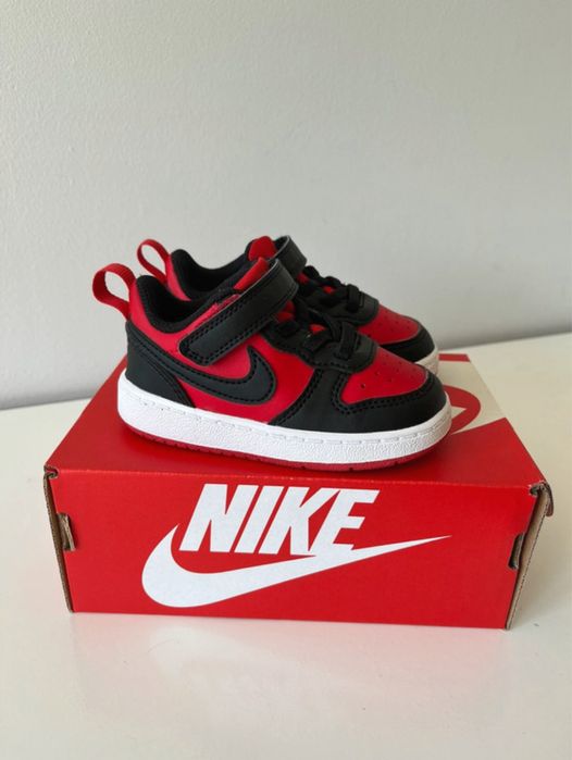 Buty sneakersy Nike rozmiar 22 chłopięce