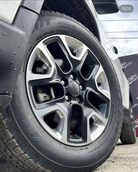 Продам Jeep Compass