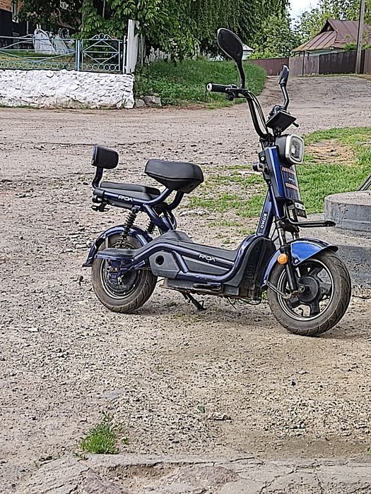 Електровелосипед скутер литий акум.