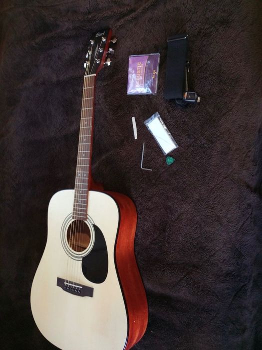 Акустична Гітара Cort AD810