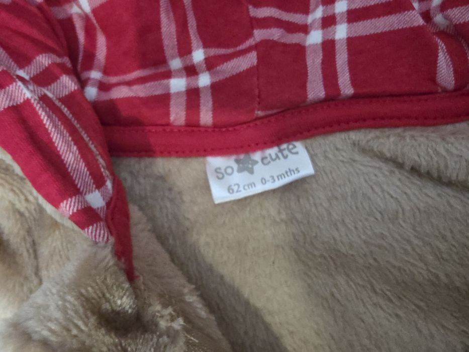 Kombinezon/pajacyk niemowlęcy 62r