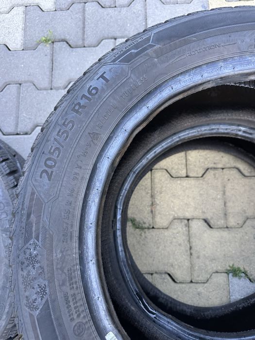 205/55/16 шини у гарному стані