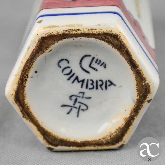 Jarra Hexagonal faiança pintada à mão CL Coimbra