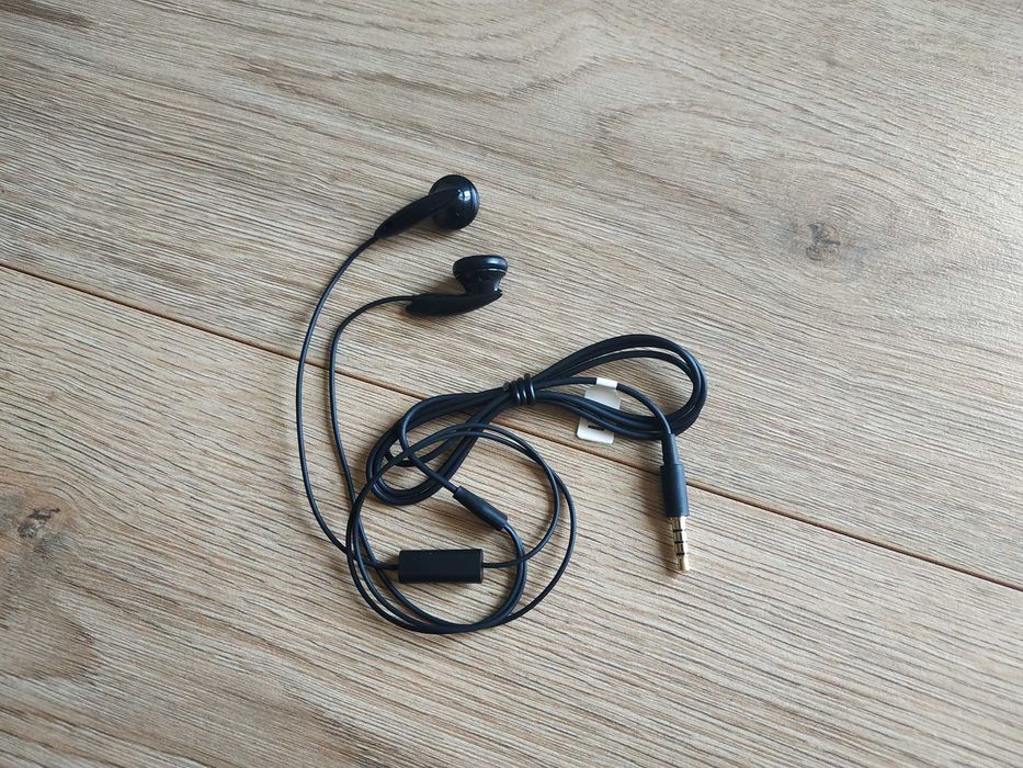 Наушники з мікрофоном та кнопкою 3.5мм 3.5 mm Проводові навушники