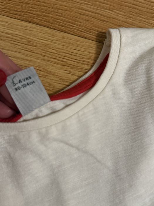 Комплект регланів на 3-4 роки.