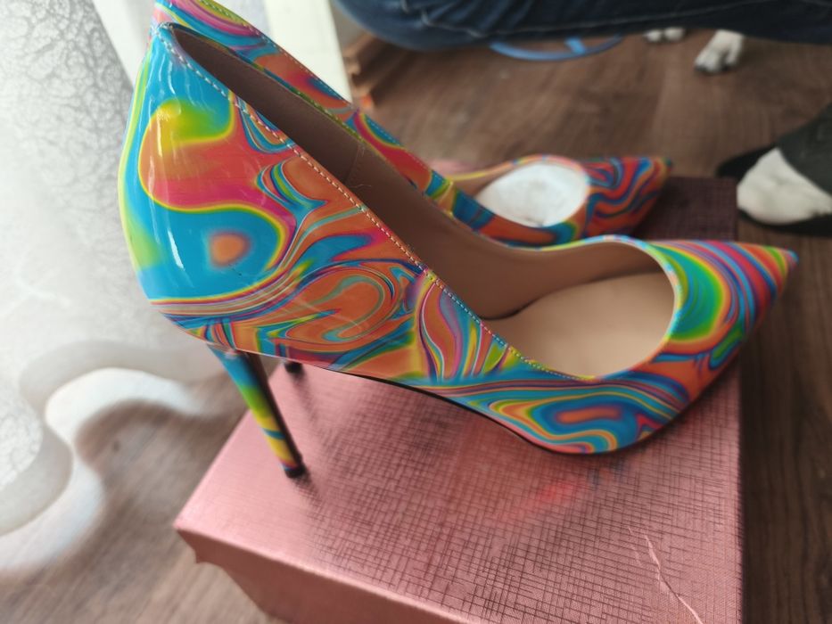 Nowe buty castamere R. 41.5