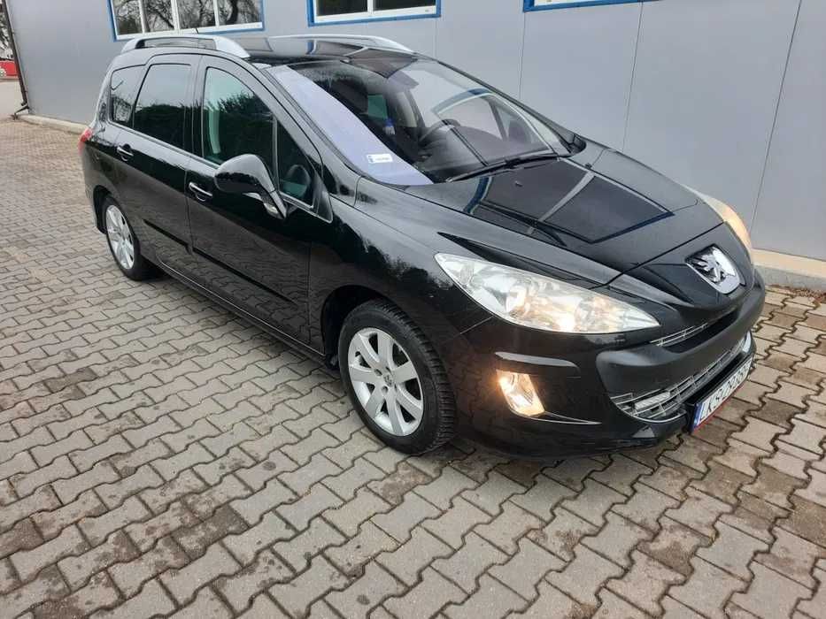 Ładny stan 1.6 benzyna ważne opłaty