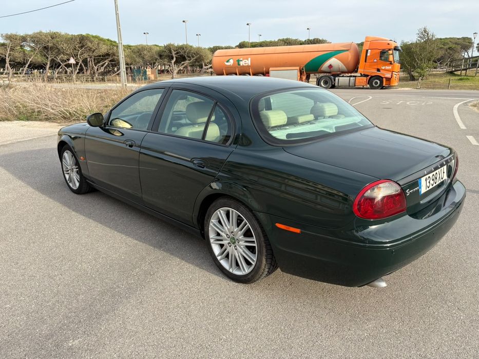 Jaguar s type aceito retoma caixa manual