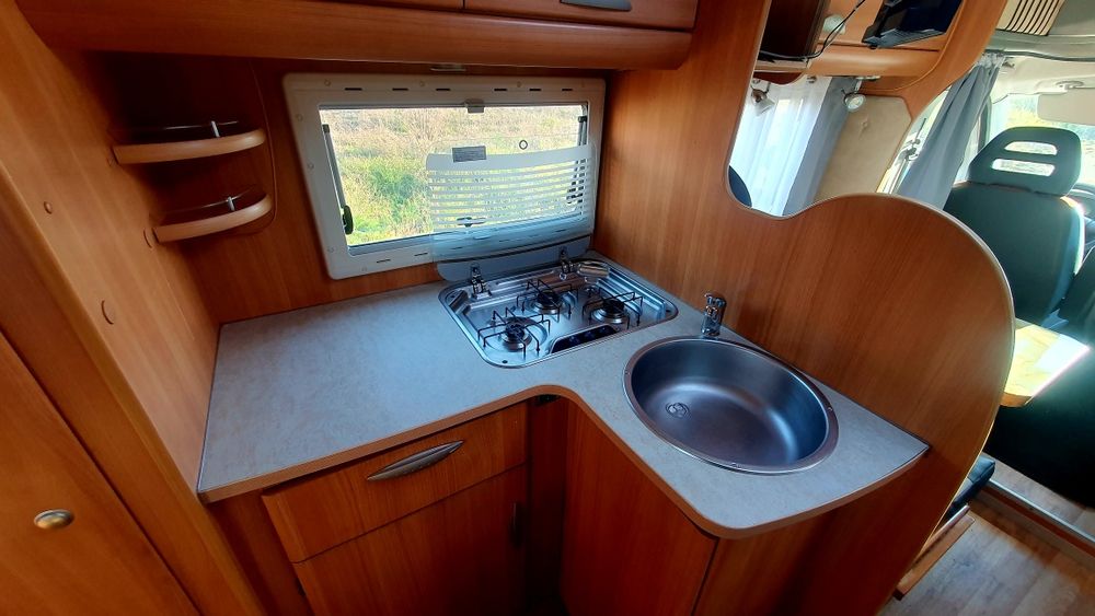 Autocaravana Chausson 4 dormidas aluguer