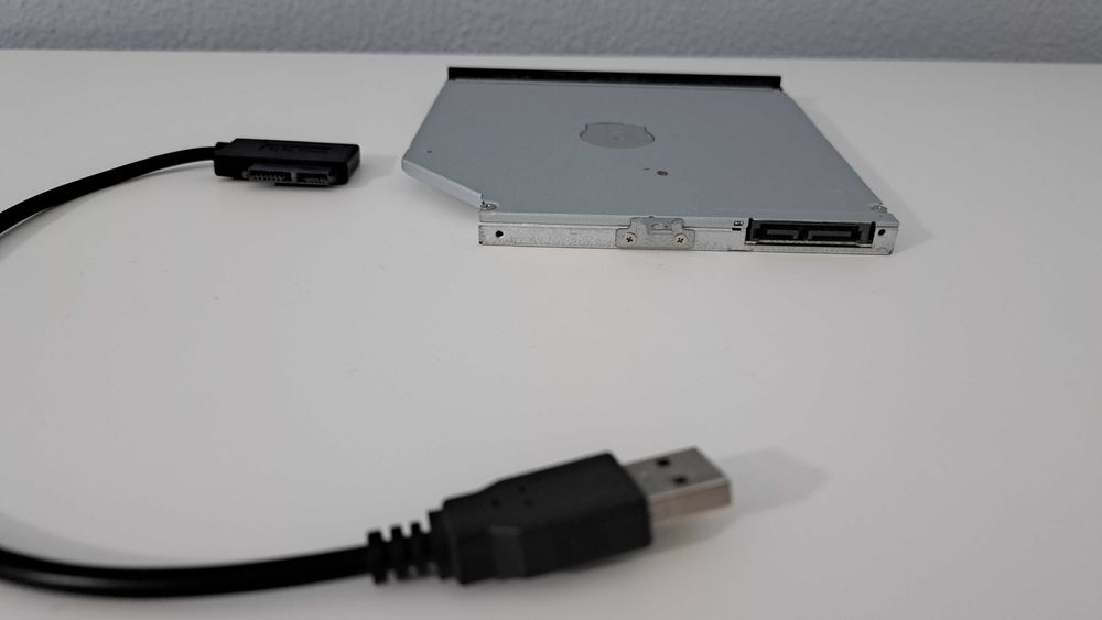 Leitor de DVD interno ASUS + adaptador externo usb