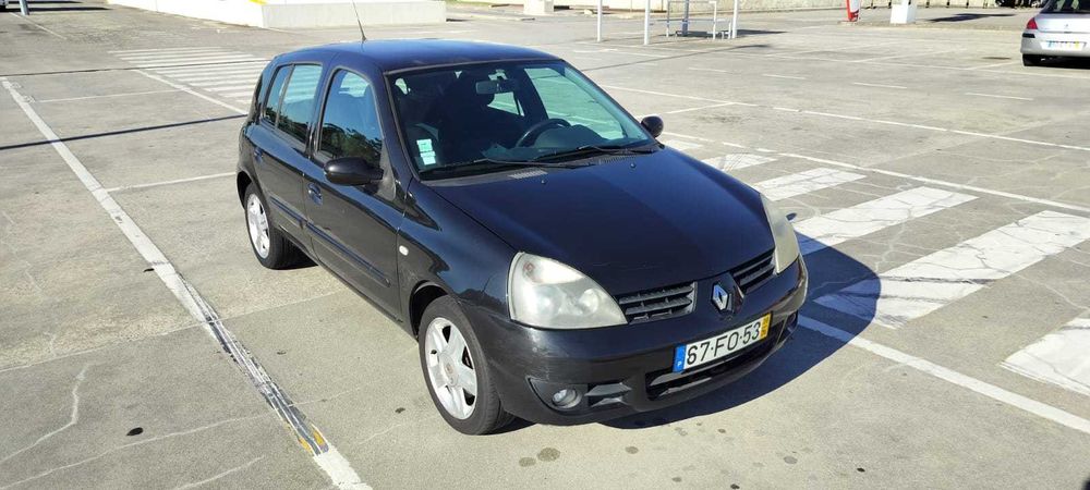 Renault Clio II 1.2 Gasolina