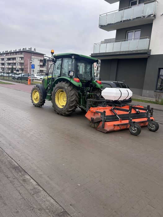 Zamiatanie zamiatarka drogi place parkingi Jelcz Olawa Wrocław