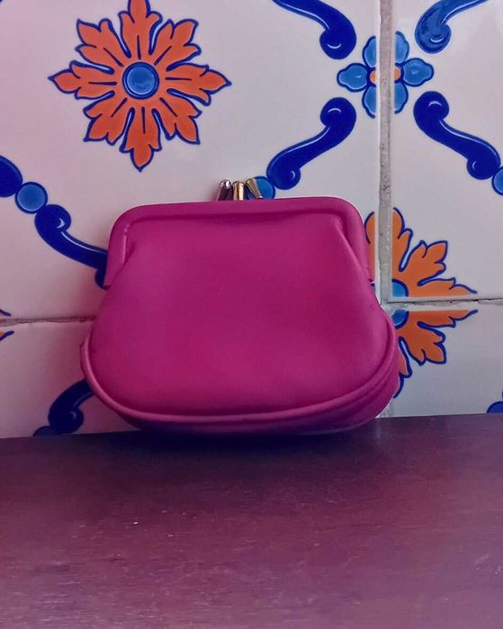 Carteira em pele PU roxa