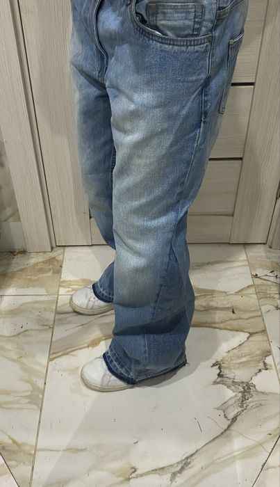 flared jeans, кльош, фларед джинси
