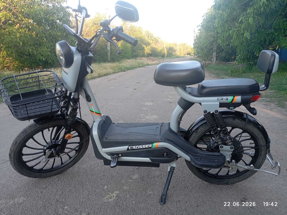 Електроскутер Crosser