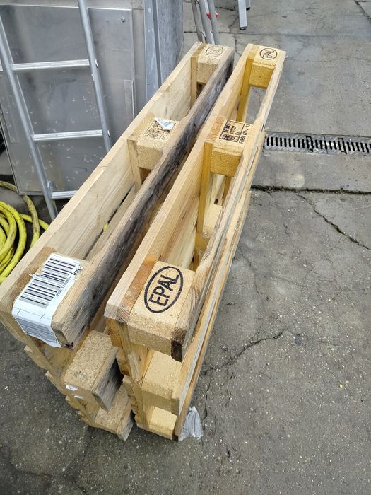 Sprzedam europalety.