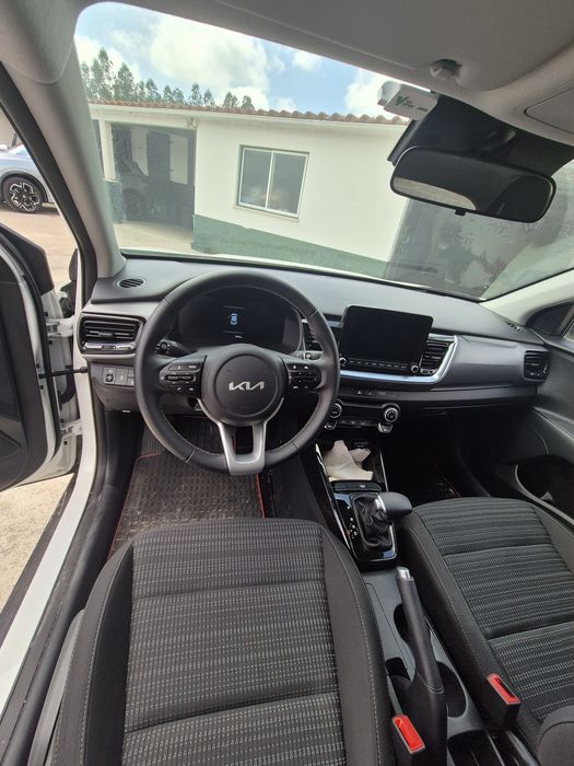 Kia Stonic — fotografia 3