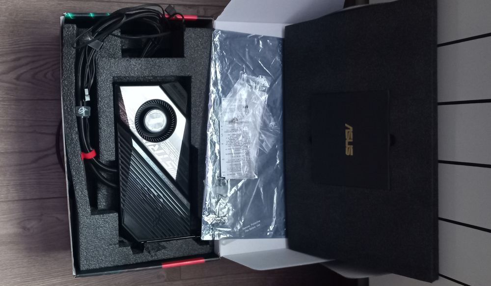 Игровая Видеокарта Asus Rog Strix 6900XT Top 16GB