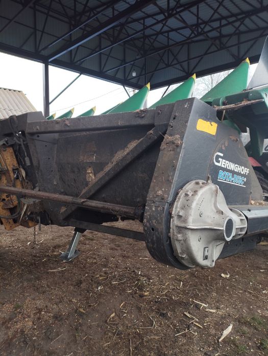Продам кукурудзяну жатку Geringoff  rota disc