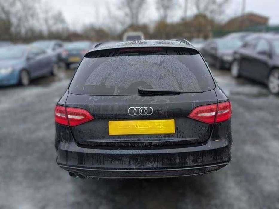Audi A4 B8.5 avant S-Line 2.0 TDI para peças