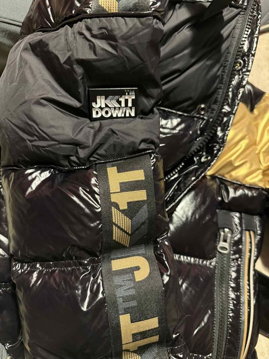 Kurtka czarna  Jack1t Jackit puchowa stan idealny rozmiar S