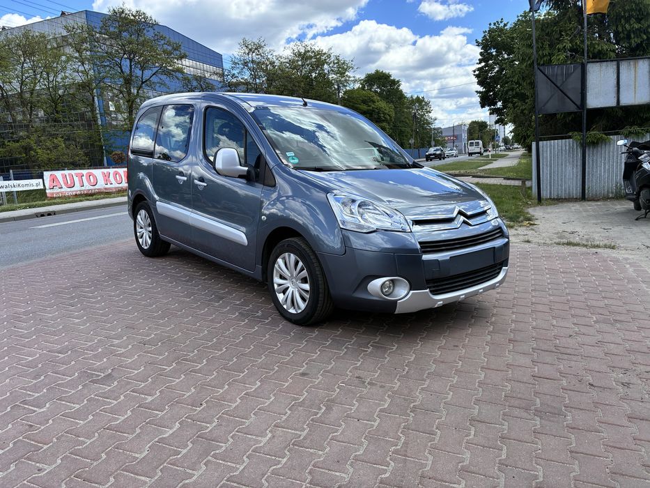 CITROEN BERLIBGO ROK 2011 POJ 1,6 PRZEB 176 TYS multispace zadbany