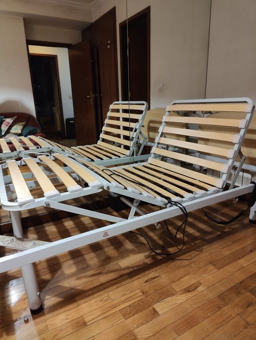 Cama articulada como nova