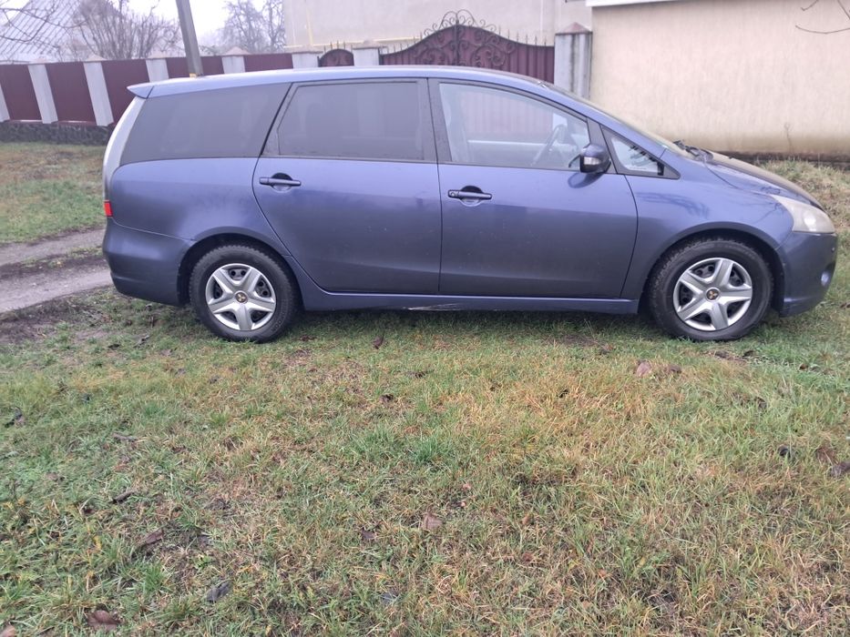 Mitsubishi Grandis 2.0