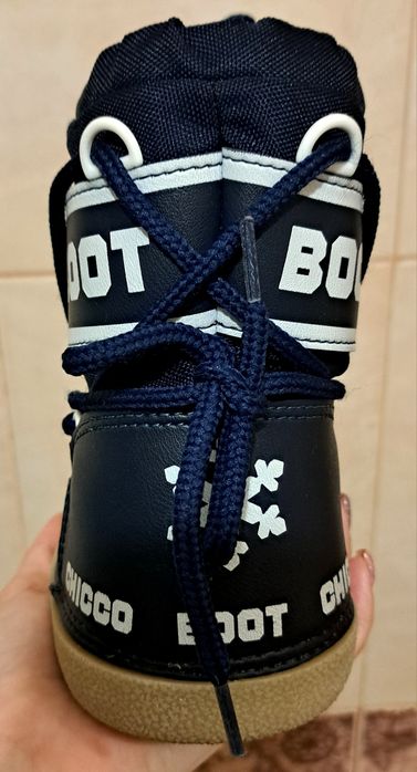 Снігоходи,сапоги Chicco.Стан відмінний!