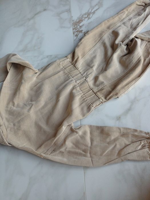 Zara dziecięcy kombinezon kids beżowy 116