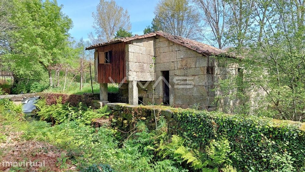 Moradia Isolada T0 Venda em Sabariz,Vila Verde