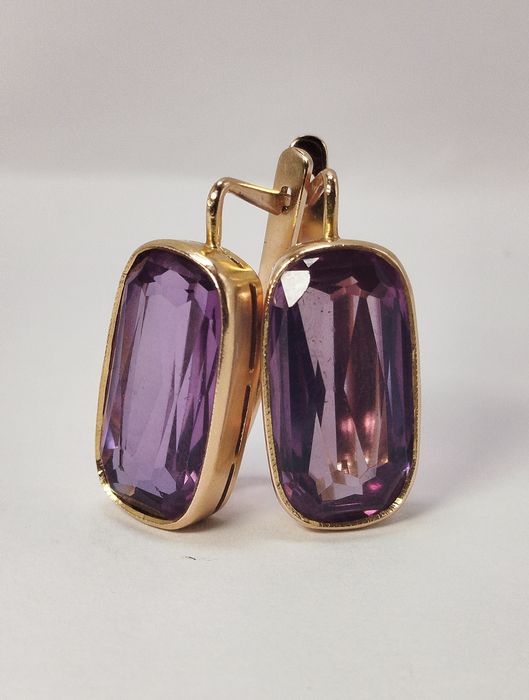 Золотые серьги с Александритом СССР Золоті радянські сережки