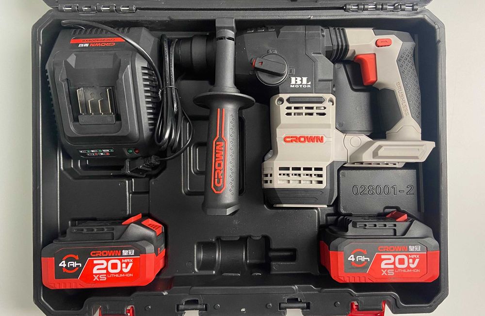 Перфоратор акумуляторний Crown CT 28001XS-4 BMC