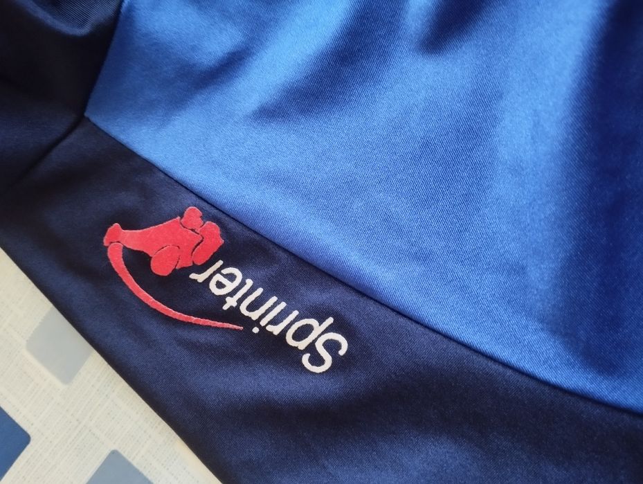 Плавальний костюм