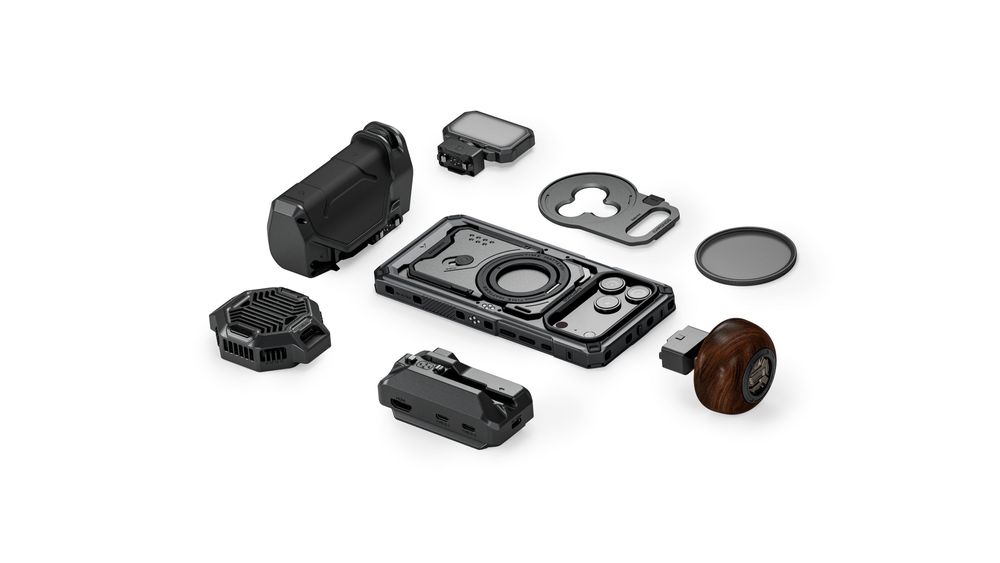 Khronos iPhone 17 Pro Max Ultimate Kit