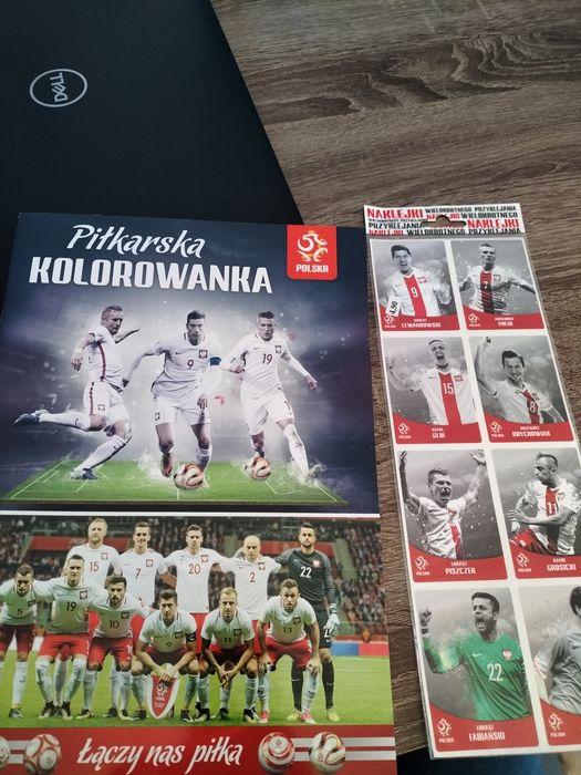 Malowanka i naklejki z piłkarzami