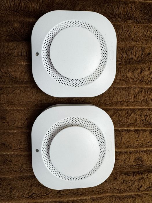 Розумний датчик диму zigbee  Tuya Smart Life