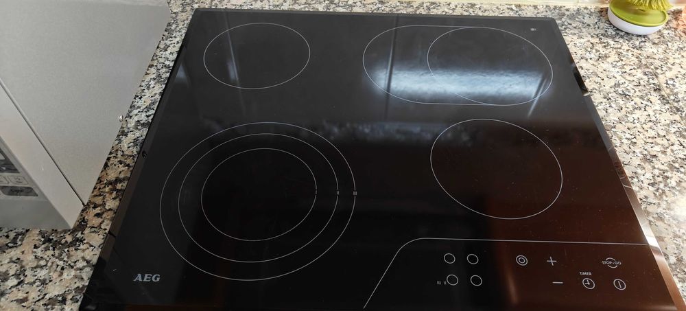 Placa vitrocerâmica