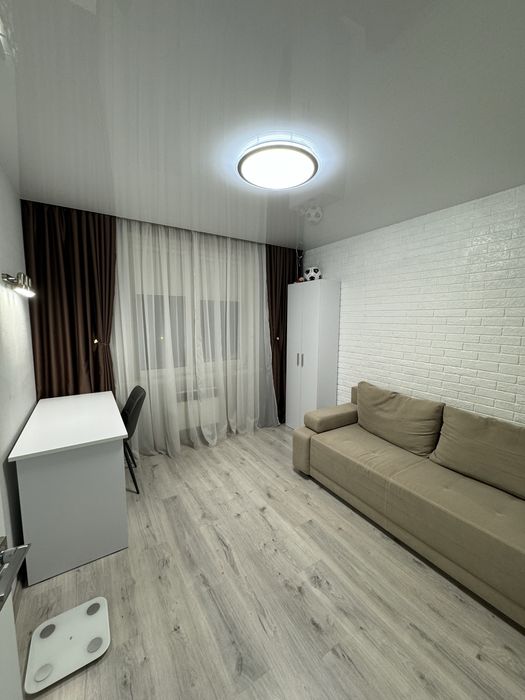 Сдам долгосрочно 2 комн квартиру на Алексеевке