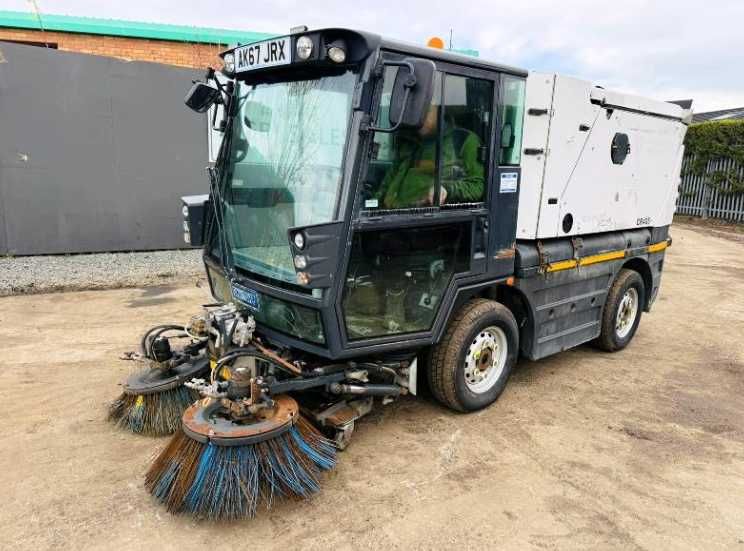 Підмітально-прибиральна машина SCHMIDT SWINGO 200 2017 рік ПДВ