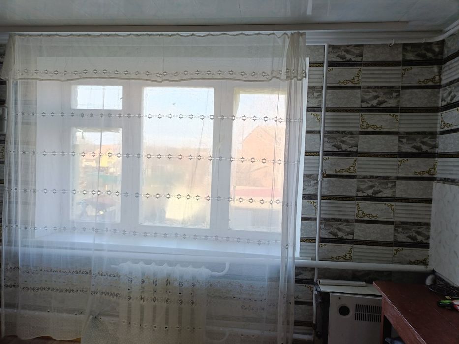 3-кімн. кв-ра з авт/опал.+ гараж в центрі с. Благодатне (п3)