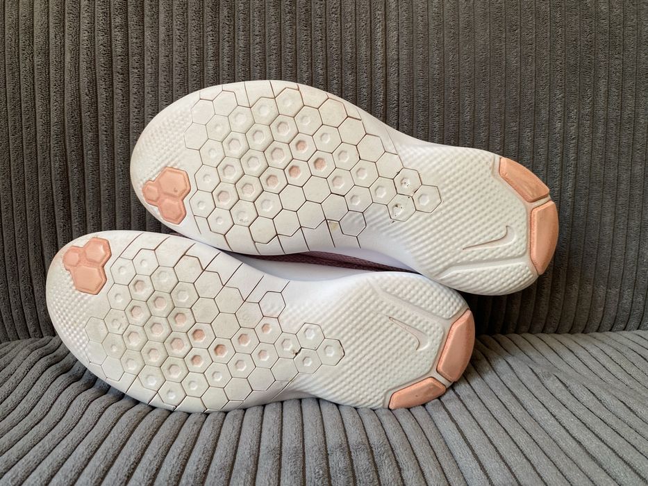 кросівки Nike Flex Experience RN 7