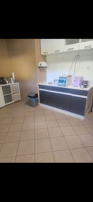 Podnajmę pomieszczenie