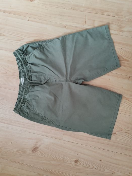 Reserved Spodenki dla nastolatka 158