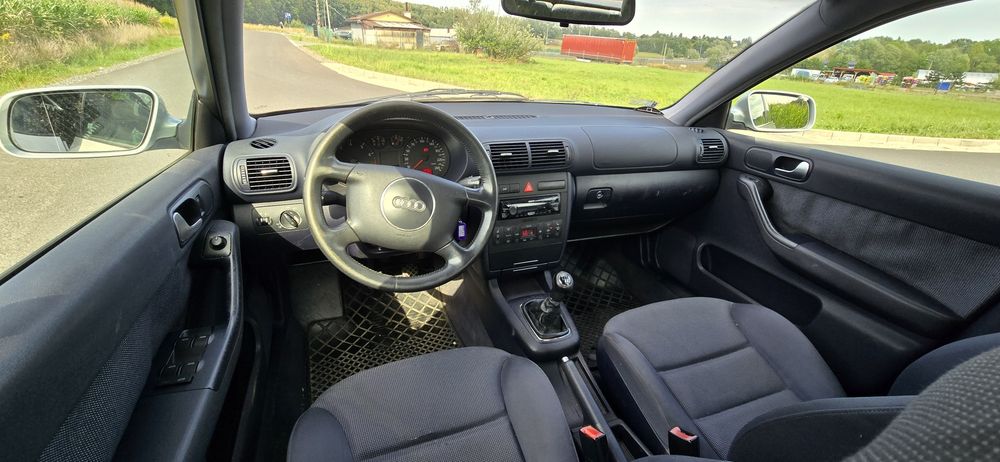 Audi A3 1.6 SR 102 ps 2002 rok 5 dzwi Klima Zapraszam na oględziny samochodu I na jazdę próbną