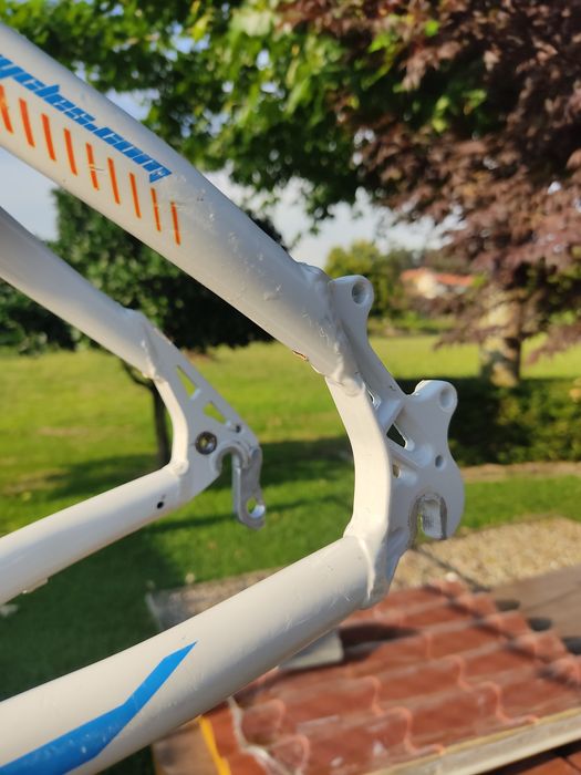 Quadro de bicicleta BTT - Alumínio