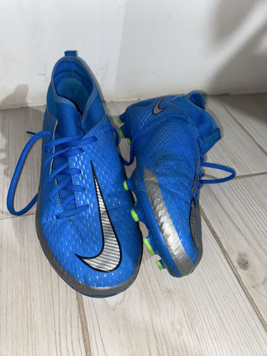 Бутси Nike fantom Gt 2 розмір 38,5