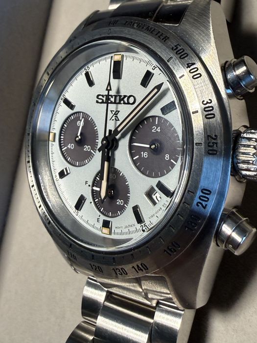 Relógio Seiko Speedtimer Verde Claro com duas pulseiras extras!