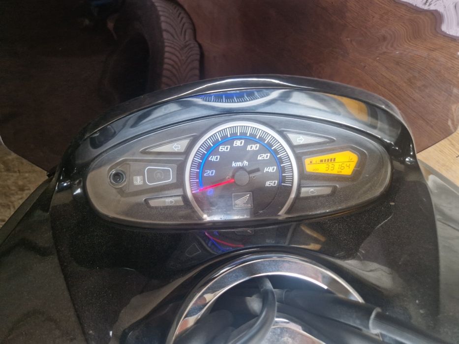 Продам Honda PCX 150
